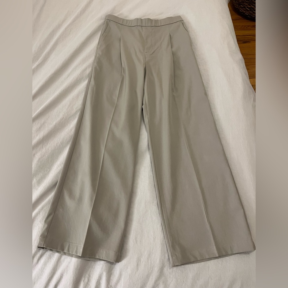 MUJI wide leg pleated pants